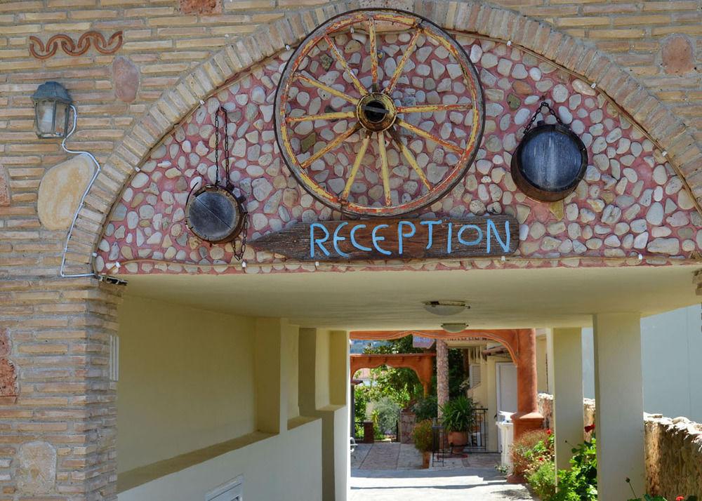 Mavrikos Hotel Plános Exterior foto